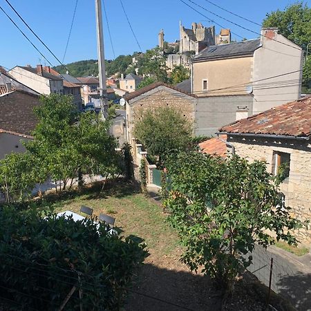 Villa Le Calme Au Coeur De Chauvigny Extérieur photo