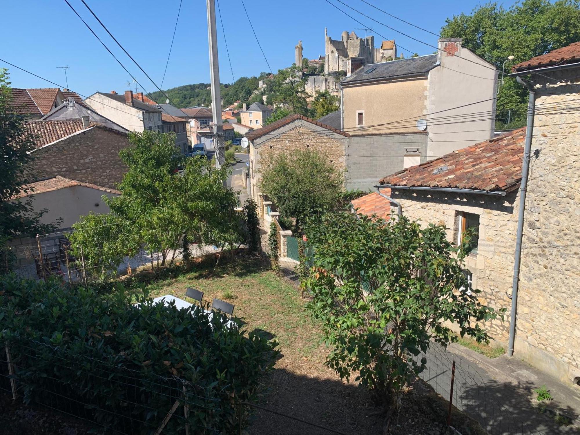 Villa Le Calme Au Coeur De Chauvigny Extérieur photo